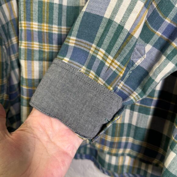 TOAD & CO Shirt XL Airsmyth Lightweight Plaid Flannel Button Down Recycled - Picture 9 of 15